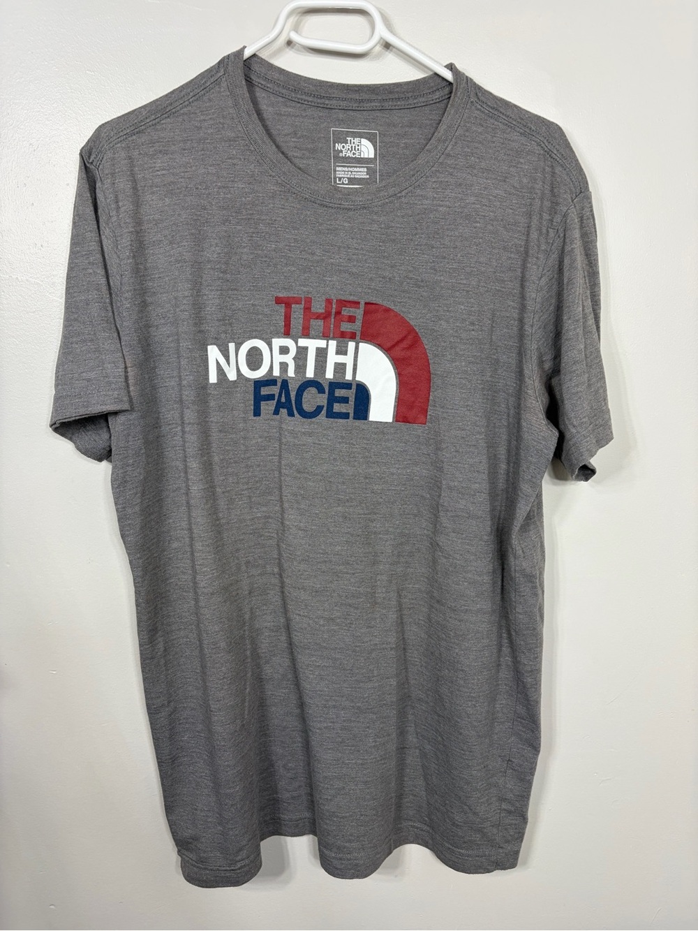The North Face Men's Grey Graphic T-Shirt‎ Red White Blue Logo Size Large